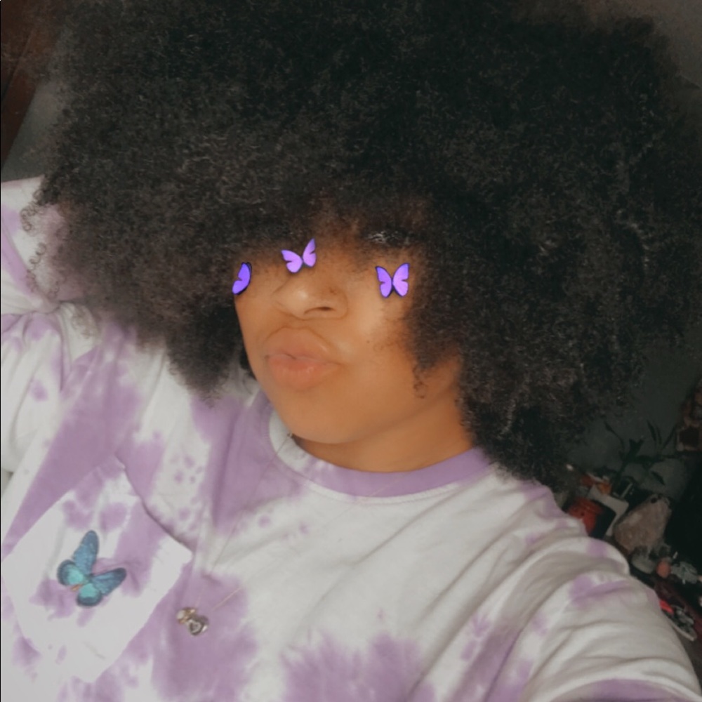 Meet your Posher, Isabella